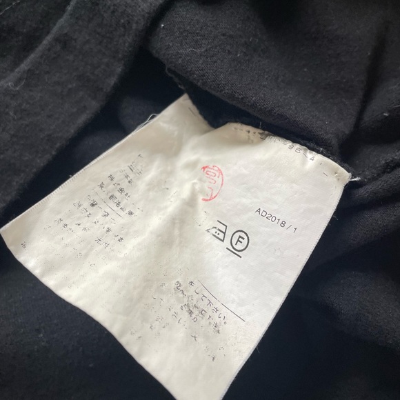 Comme Des Garçon PLAY Black Tee Gold Heart Size XL - Picture 6 of 6
